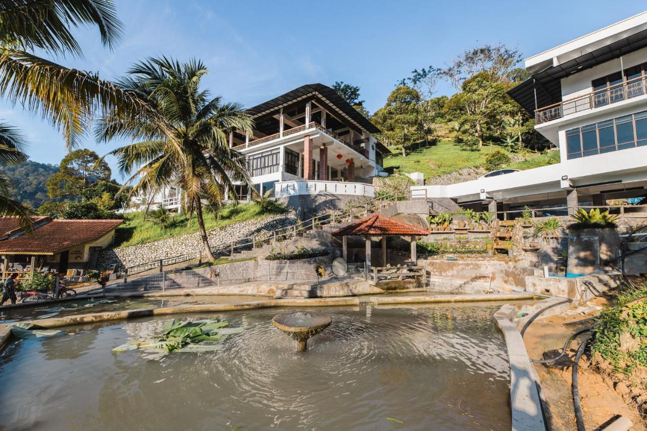 Ellin Forest Karaoke & Pool Resort Bukit Tinggi بينتونغ المظهر الخارجي الصورة