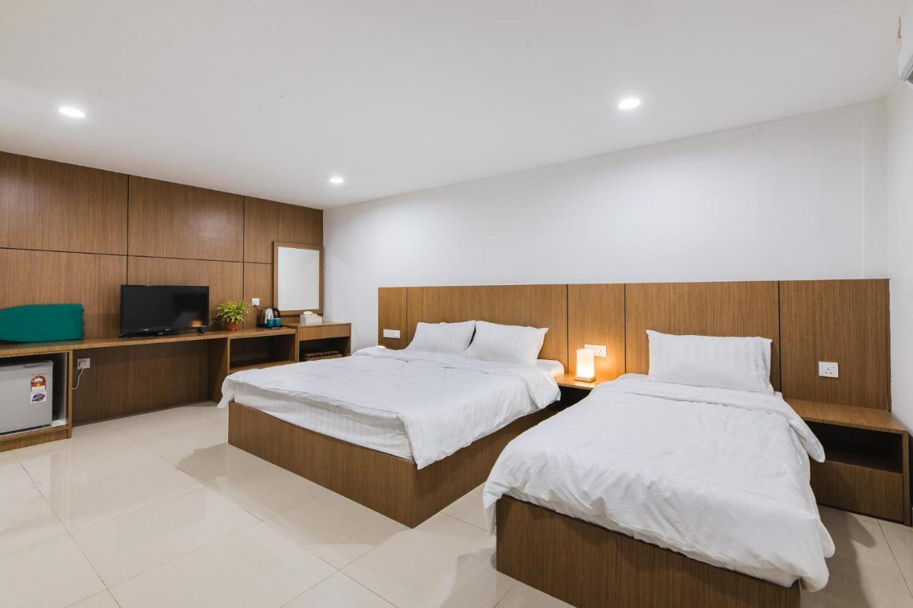 Ellin Forest Karaoke & Pool Resort Bukit Tinggi بينتونغ المظهر الخارجي الصورة